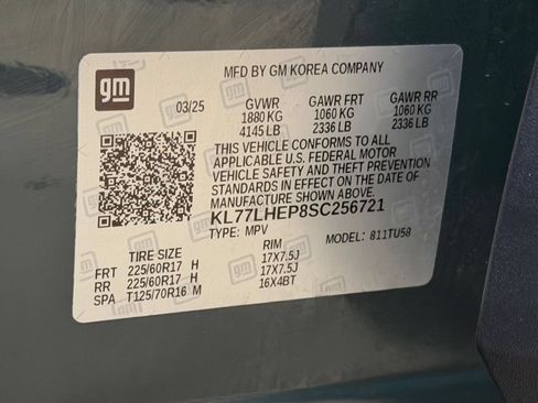 Used 2025 Chevrolet Trax LT w/ LT Convenience Package FWD image 28