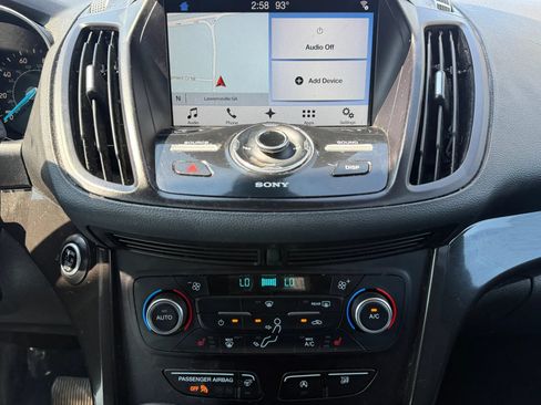 Used 2017 Ford Escape Titanium w/ Canadian Touring Package AWD/4WD image 27
