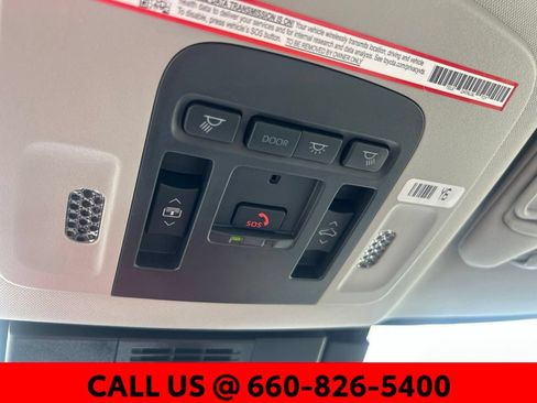 Used 2025 Toyota Camry XLE w/ Premium Package AWD/4WD image 27