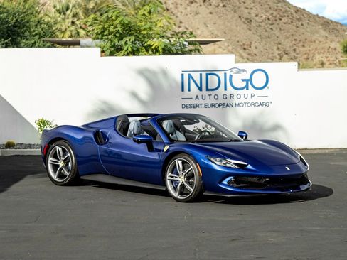 Used 2025 Ferrari 296 GTS image 5