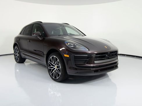 New 2026 Porsche Macan AWD/4WD image 14