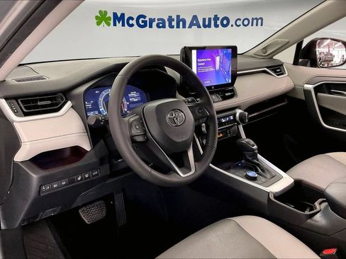 Used 2024 Toyota RAV4 Limited w/ Weather Package AWD/4WD image 17