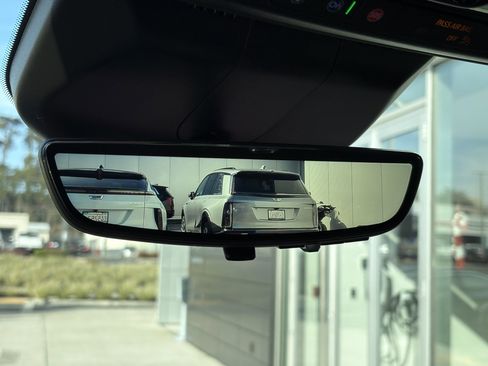 New 2026 Cadillac Escalade Luxury image 6