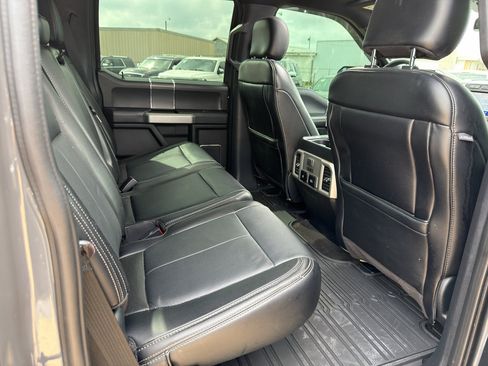 Used 2020 Ford F150 Lariat w/ Equipment Group 502A Luxury AWD/4WD image 38