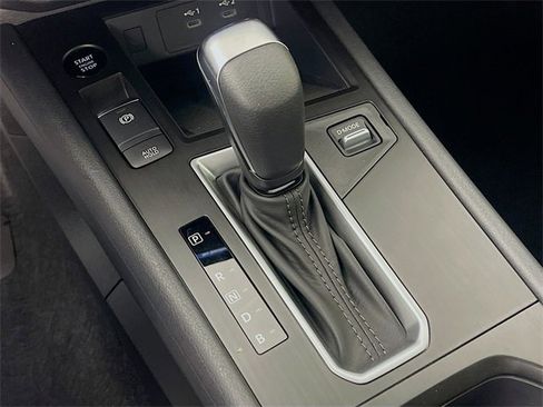 New 2026 Nissan Kicks SV image 12