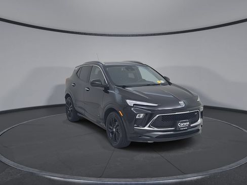 Used 2025 Buick Encore GX Sport Touring w/ Comfort Package FWD image 6