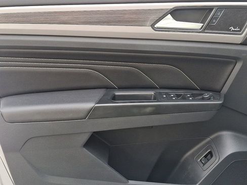 Used 2021 Volkswagen Atlas SEL Premium image 14