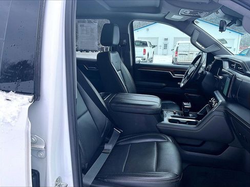 Used 2023 GMC Sierra 1500 Denali w/ Denali Reserve Package image 11