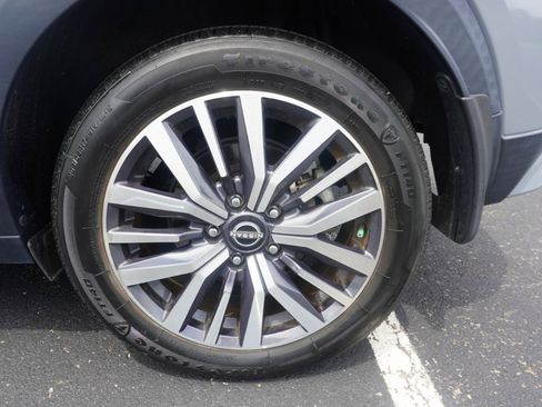 Used 2023 Nissan Kicks SV FWD image 29