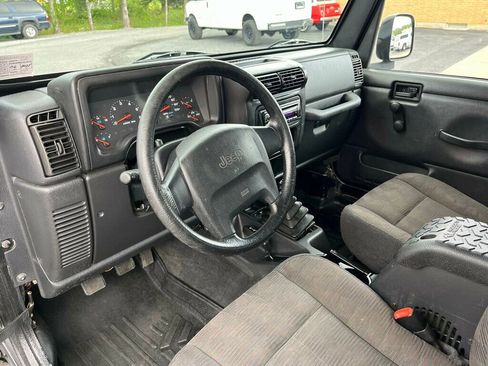 Used 2004 Jeep Wrangler Sport w/ Dual Top Group image 28