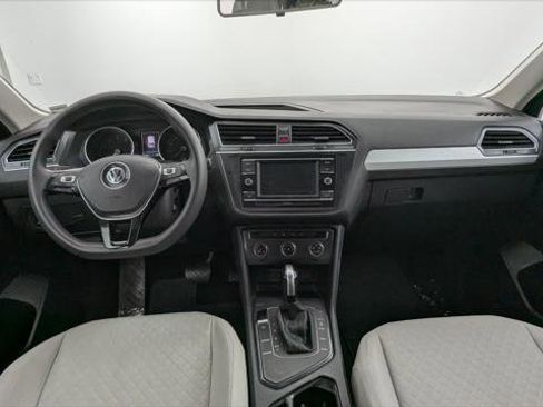 Used 2018 Volkswagen Tiguan S FWD image 23