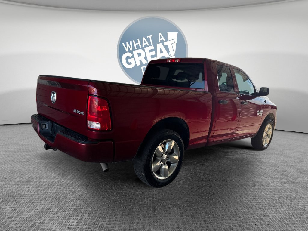 Used 2019 RAM 1500 Express w/ Express Value Package AWD/4WD image 3