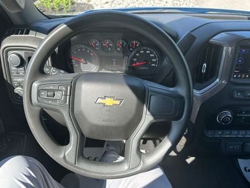Used 2022 Chevrolet Silverado 1500 Custom AWD/4WD image 29