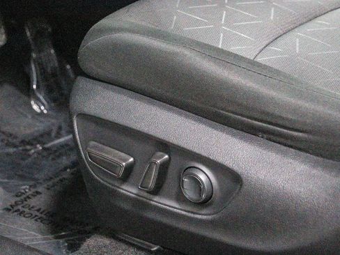 Certified 2024 Toyota RAV4 XLE FWD image 22