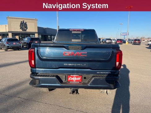 Used 2022 GMC Sierra 2500 Denali image 4