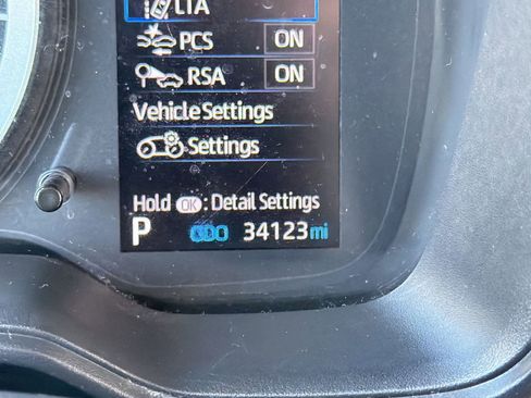 Used 2022 Toyota Corolla Cross L FWD image 20
