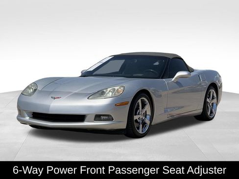 Used 2010 Chevrolet Corvette Convertible w/ Preferred Equipment Group RWD image 7