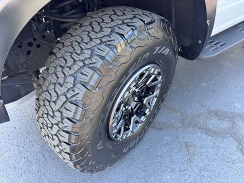 Used 2024 Ford F150 Raptor w/ Equipment Group 803A Raptor R AWD/4WD image 2