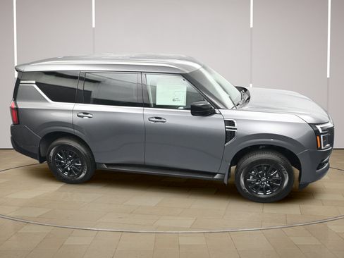 Certified 2025 Nissan Armada SV AWD/4WD image 32
