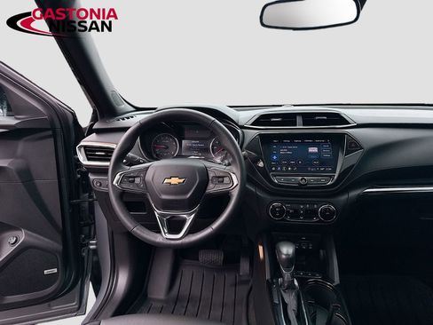 Used 2023 Chevrolet TrailBlazer ACTIV w/ Sun and Liftgate Package image 30