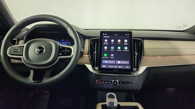 New 2026 Volvo XC90 T8 Plus w/ Protection Package Premier AWD/4WD image 27