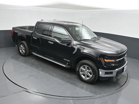 Used 2025 Ford F150 XLT w/ Equipment Group 301A Standard AWD/4WD image 27