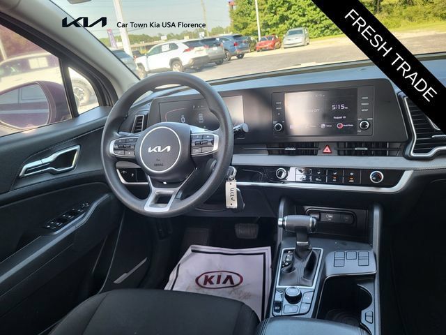 Certified 2023 Kia Sportage LX FWD image 14