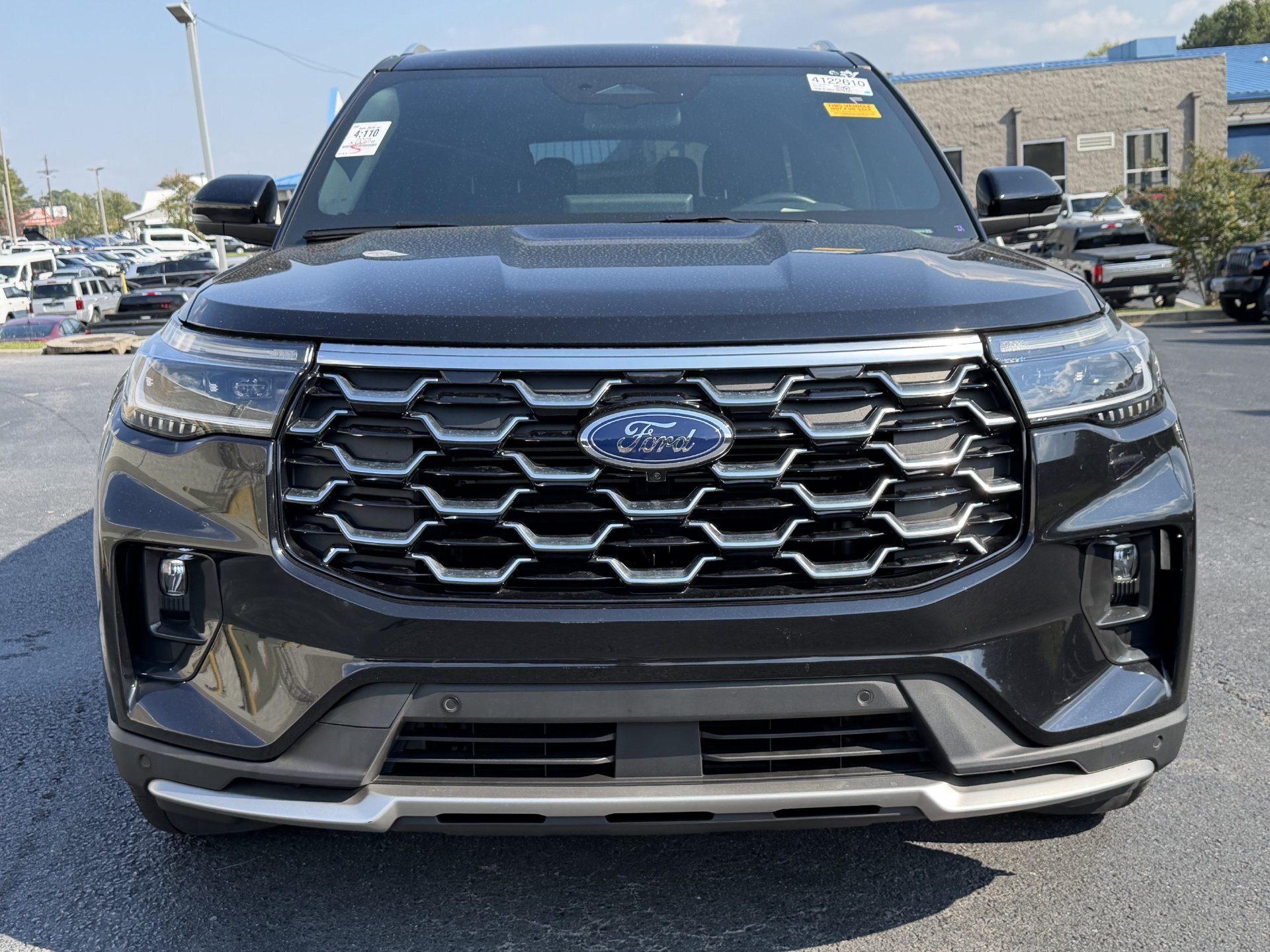 Used 2025 Ford Explorer Platinum w/ Ultimate Package RWD image 19