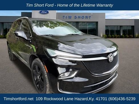 Used 2023 Buick Enclave Essence w/ Experience Buick Package AWD/4WD image 3