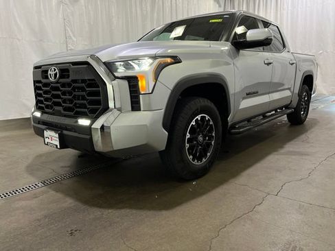 Certified 2026 Toyota Tundra SR5 w/ TRD Off-Road Package AWD/4WD image 25