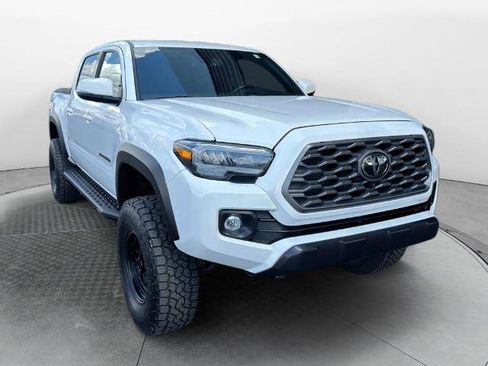 Used 2023 Toyota Tacoma TRD Off-Road w/ Advanced Technology Package AWD/4WD image 1