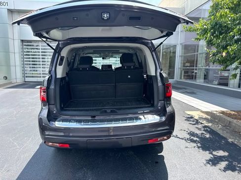 Used 2023 INFINITI QX80 Luxe w/ All-Season Package AWD/4WD image 14