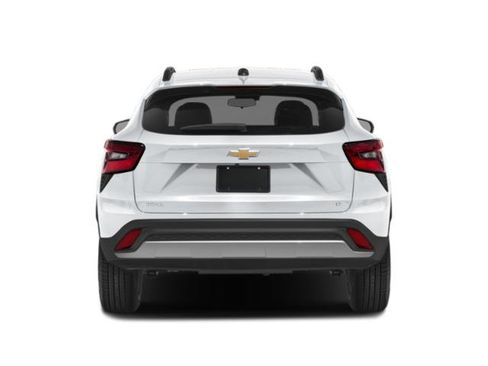 Used 2024 Chevrolet Trax RS w/ Sunroof Package FWD image 5