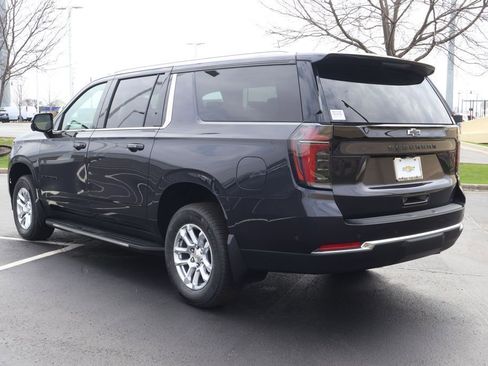 New 2026 Chevrolet Suburban LS w/ LPO, Dark Essentials Package AWD/4WD image 5