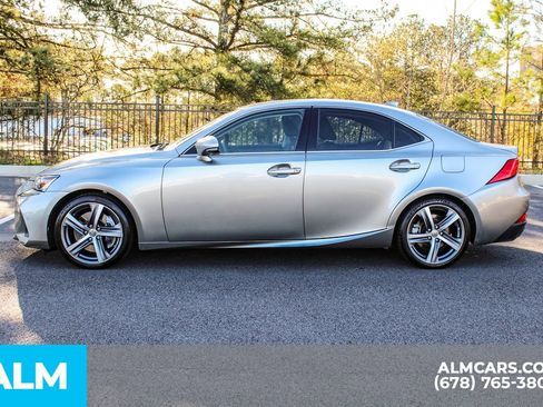 Used 2017 Lexus IS 200t 200t w/ Premium Package image 6