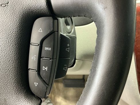 Used 2008 Chevrolet Impala SS w/ Convenience Package image 14