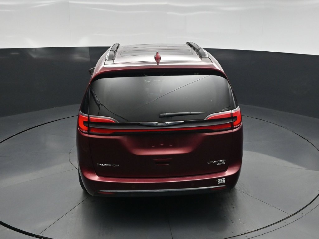 Used 2021 Chrysler Pacifica Limited w/ Premium & Safety Sphere Group AWD/4WD image 39