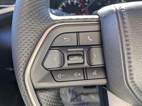New 2025 Toyota Tundra SR5 AWD/4WD image 17
