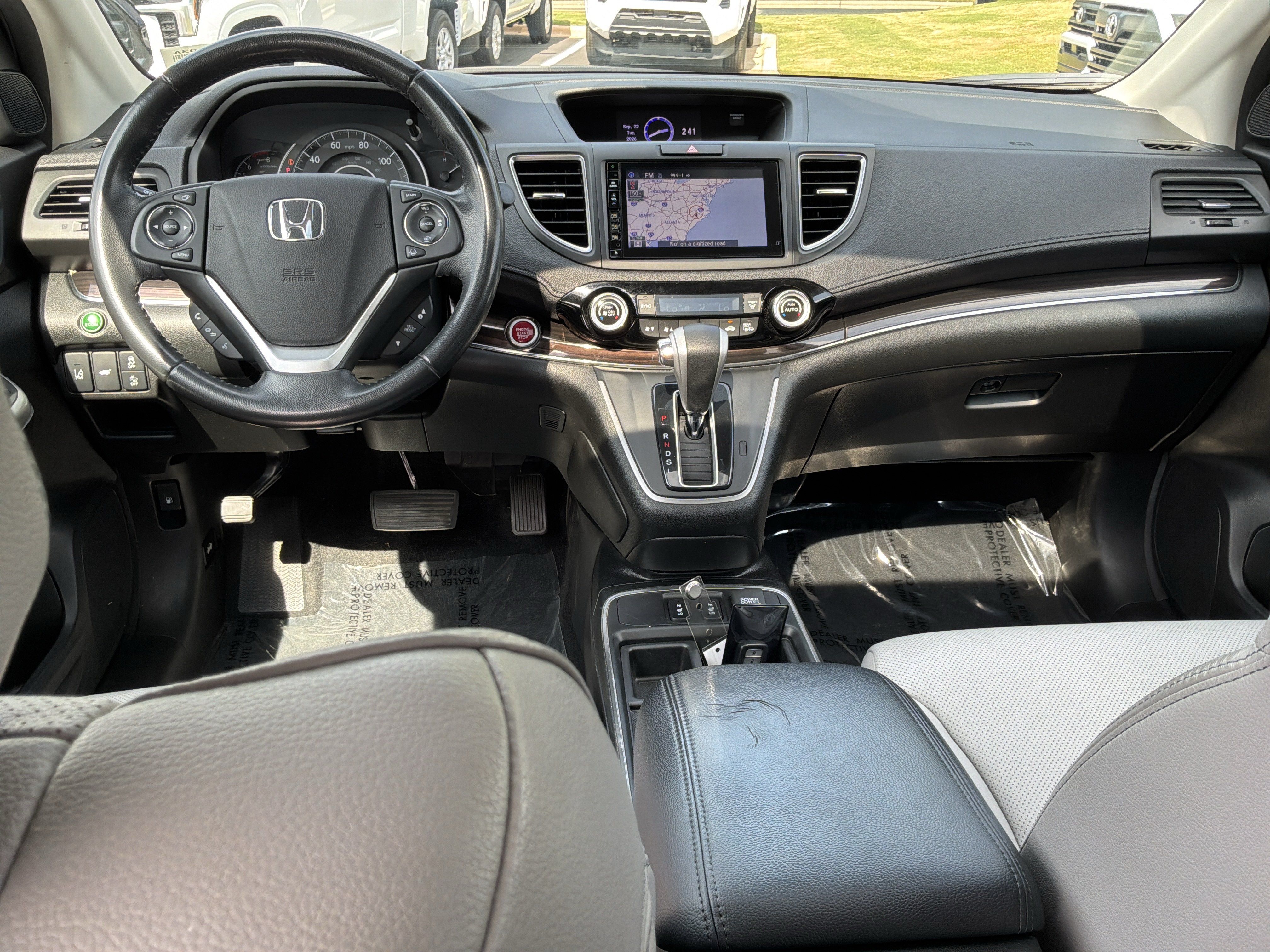 Used 2015 Honda CR-V Touring image 29