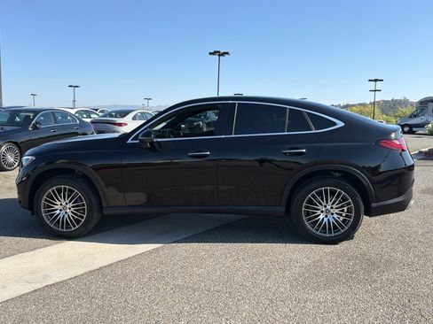 Used 2024 Mercedes-Benz GLC 300 4MATIC image 12
