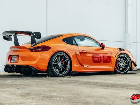 Used 2016 Porsche Cayman GT4 image 3