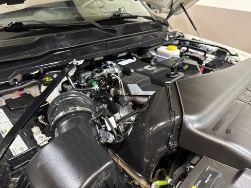 Used 2024 RAM 2500 Limited image 84