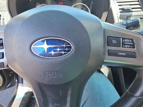 Used 2014 Subaru Crosstrek 2.0i Premium w/ Moonroof Package AWD/4WD image 12