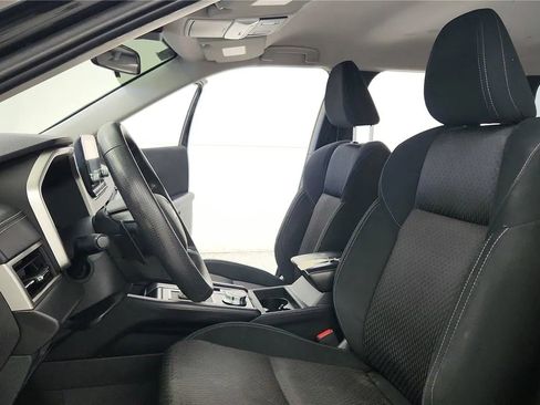 Used 2023 Mitsubishi Outlander ES AWD/4WD image 26