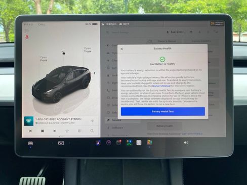 Used 2022 Tesla Model Y Performance AWD/4WD image 26