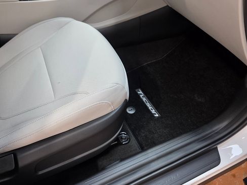 New 2026 Hyundai Tucson SEL image 13