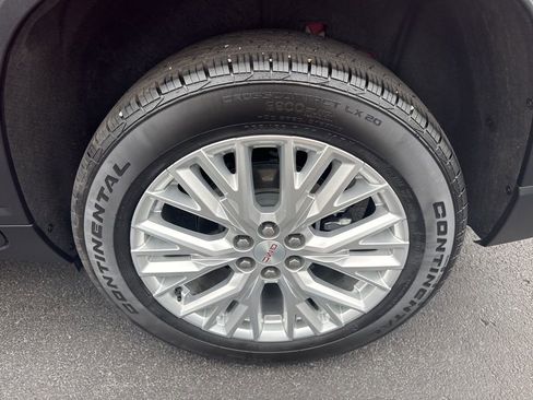 Used 2024 GMC Acadia Elevation w/ Luxury Package image 29