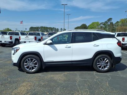 Used 2023 GMC Terrain SLT