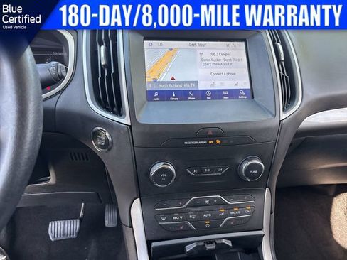 Used 2020 Ford Edge SEL w/ Convenience Package FWD image 25