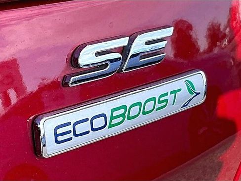 Used 2017 Ford Escape SE image 21